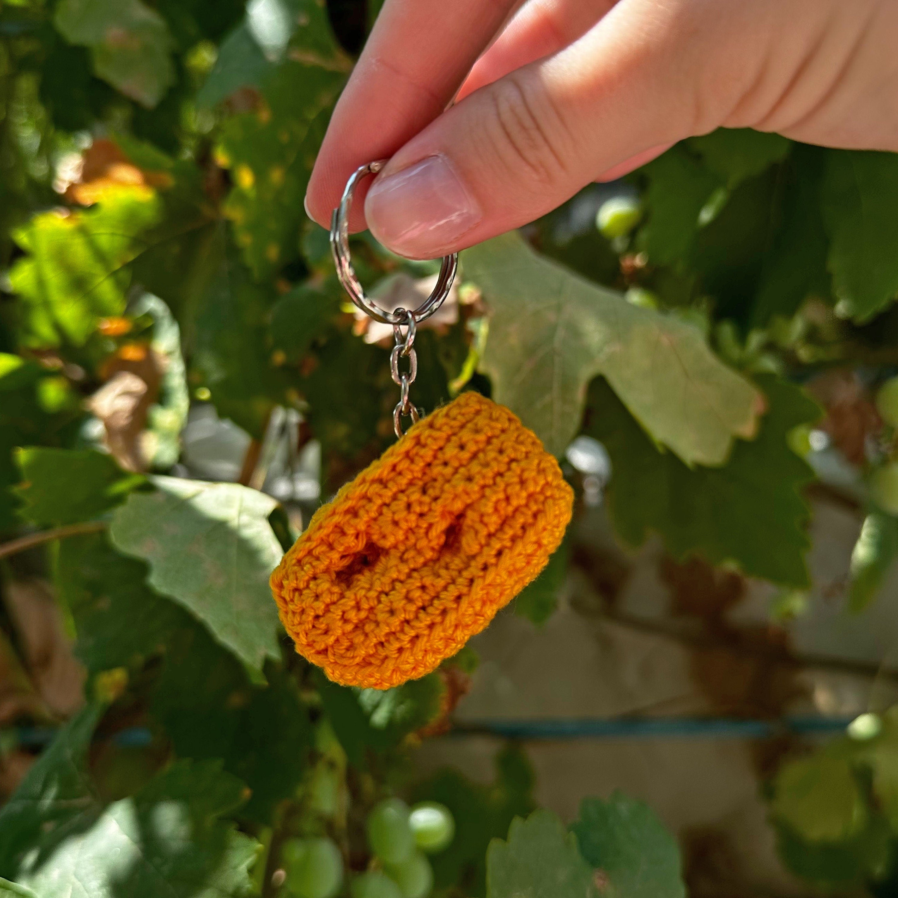Smiling Friends Crochet Keychain Pattern, Alan and Cheese Magnet Keychain Crochet Pattern, Amigurumi Crochet PDF, Pocket Keychain
