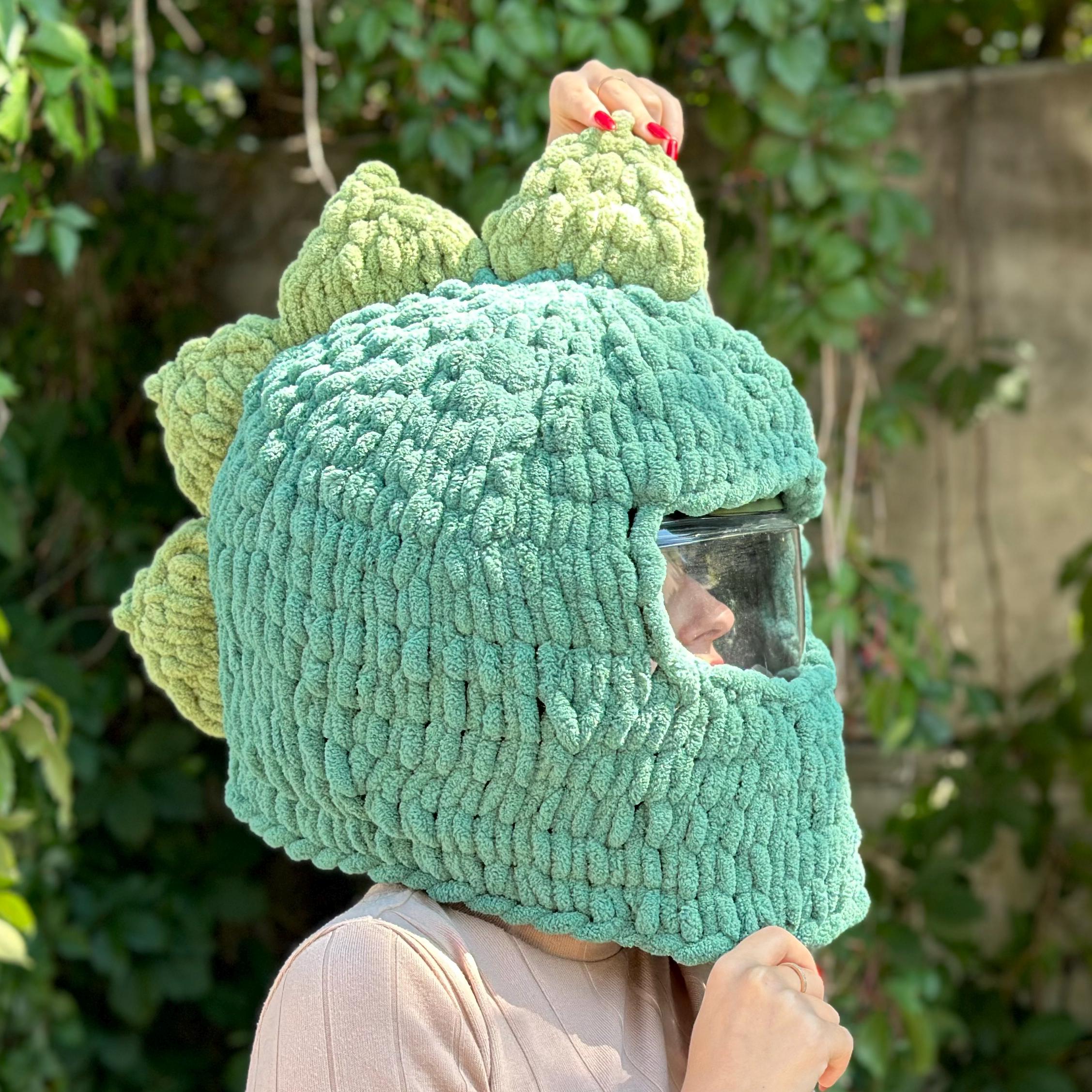 Motorcycle Dino HELMET COVER, Finger Knit Helmet Cover PDF Pattern, Alize Puffy Pattern, Knit Dino Helmet Cover, Arm Knitting Pattern