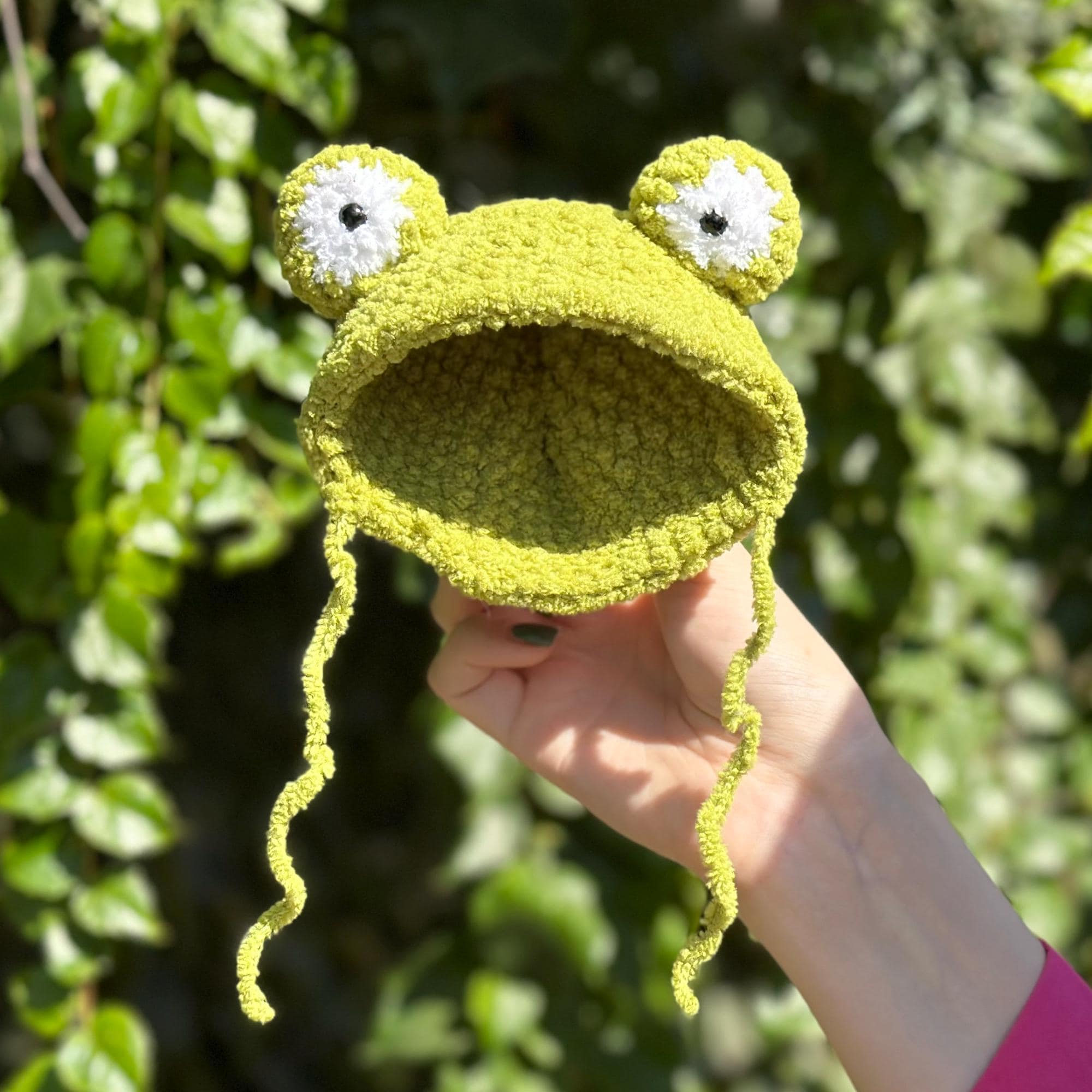 CROCHET Duck With Frog Hat PATTERN, Amigurumi Duck Pattern, Easy Duck Crochet Pattern, Plush Duck, Pdf Pattern Beginner, Instant Download