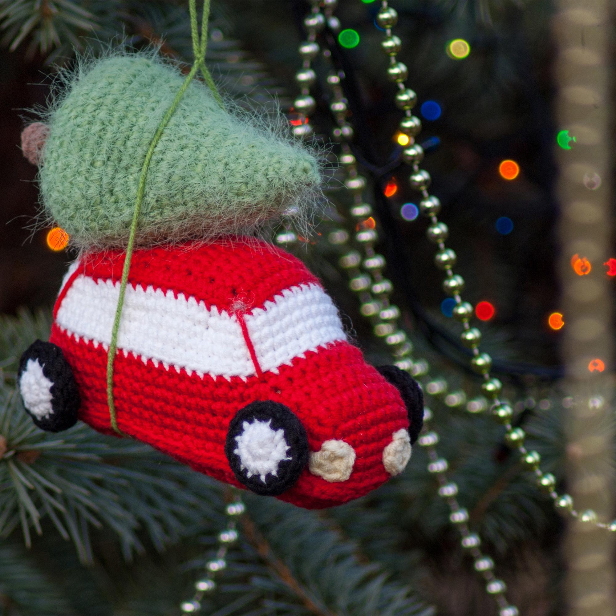 Christmas Red Car CROCHET PATTERN Xmas Tree Amigurumi, PDF Christmas Pattern, Home Decor Pattern, Holday Decoration Crochet Pattern