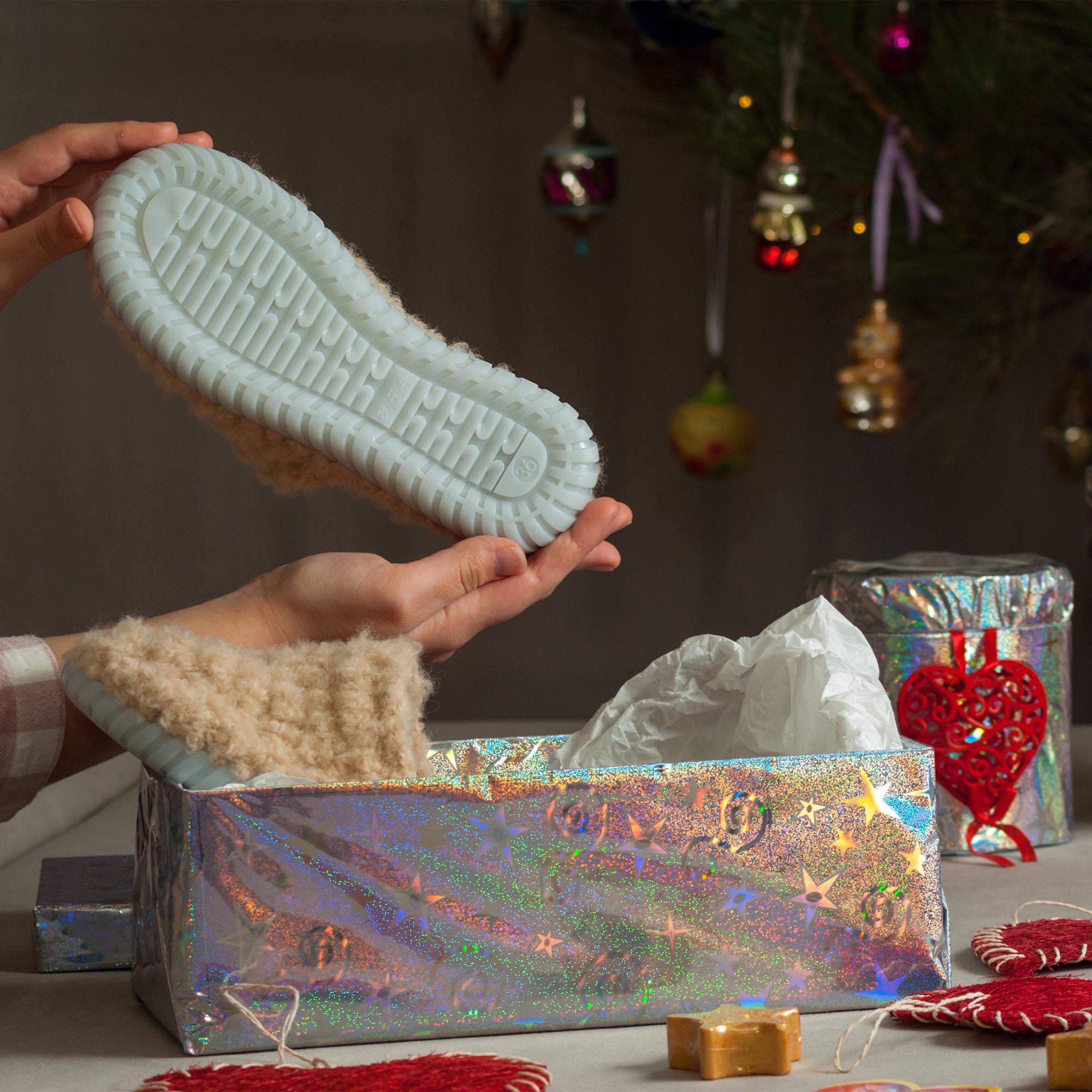 Crochet SLIPPERS PATTERN, PDF Shoemaking Pattern, Handmade Crochet Slippers, House Slippers Crochet Pattern, Crochet Shoes with Rubber Soles