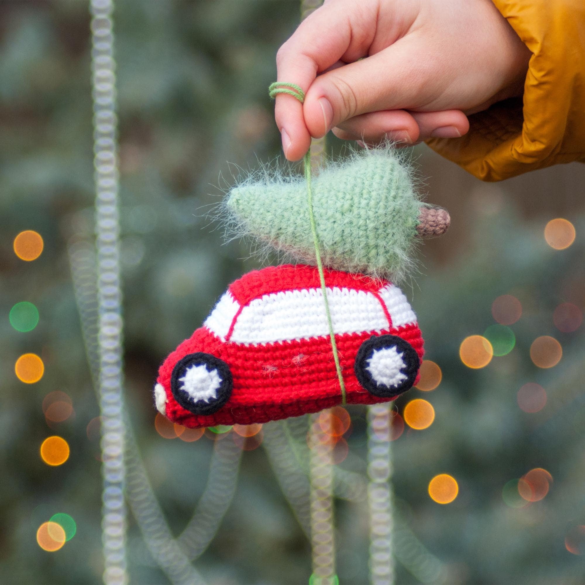 Christmas Red Car CROCHET PATTERN Xmas Tree Amigurumi, PDF Christmas Pattern, Home Decor Pattern, Holday Decoration Crochet Pattern