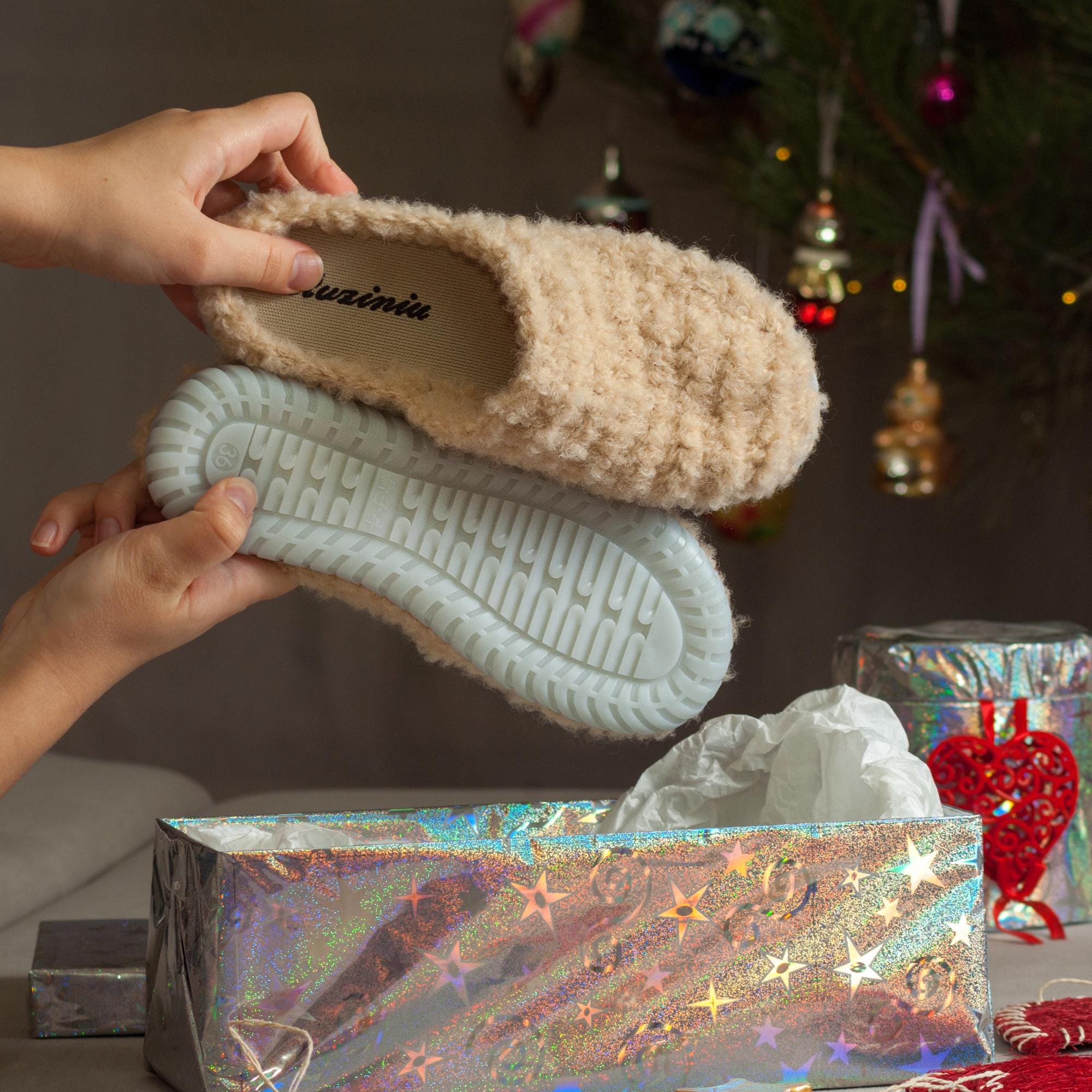 Crochet SLIPPERS PATTERN, PDF Shoemaking Pattern, Handmade Crochet Slippers, House Slippers Crochet Pattern, Crochet Shoes with Rubber Soles