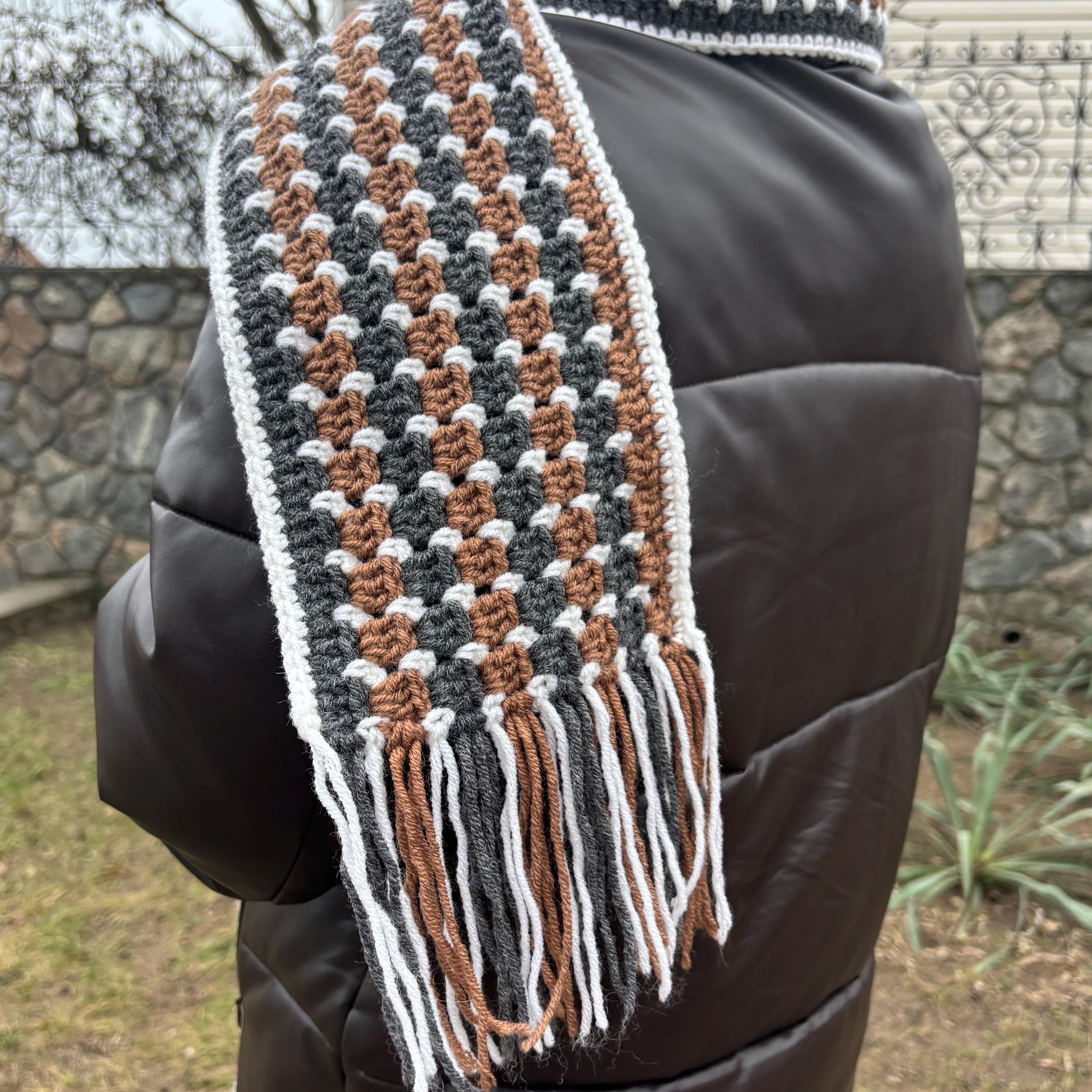 Crochet Scoodie Pattern, PDF Crochet Scarf with Hood Pattern, Granny Square Crochet Pattern Striped Scoodie Crochet Scoodie Instant Download