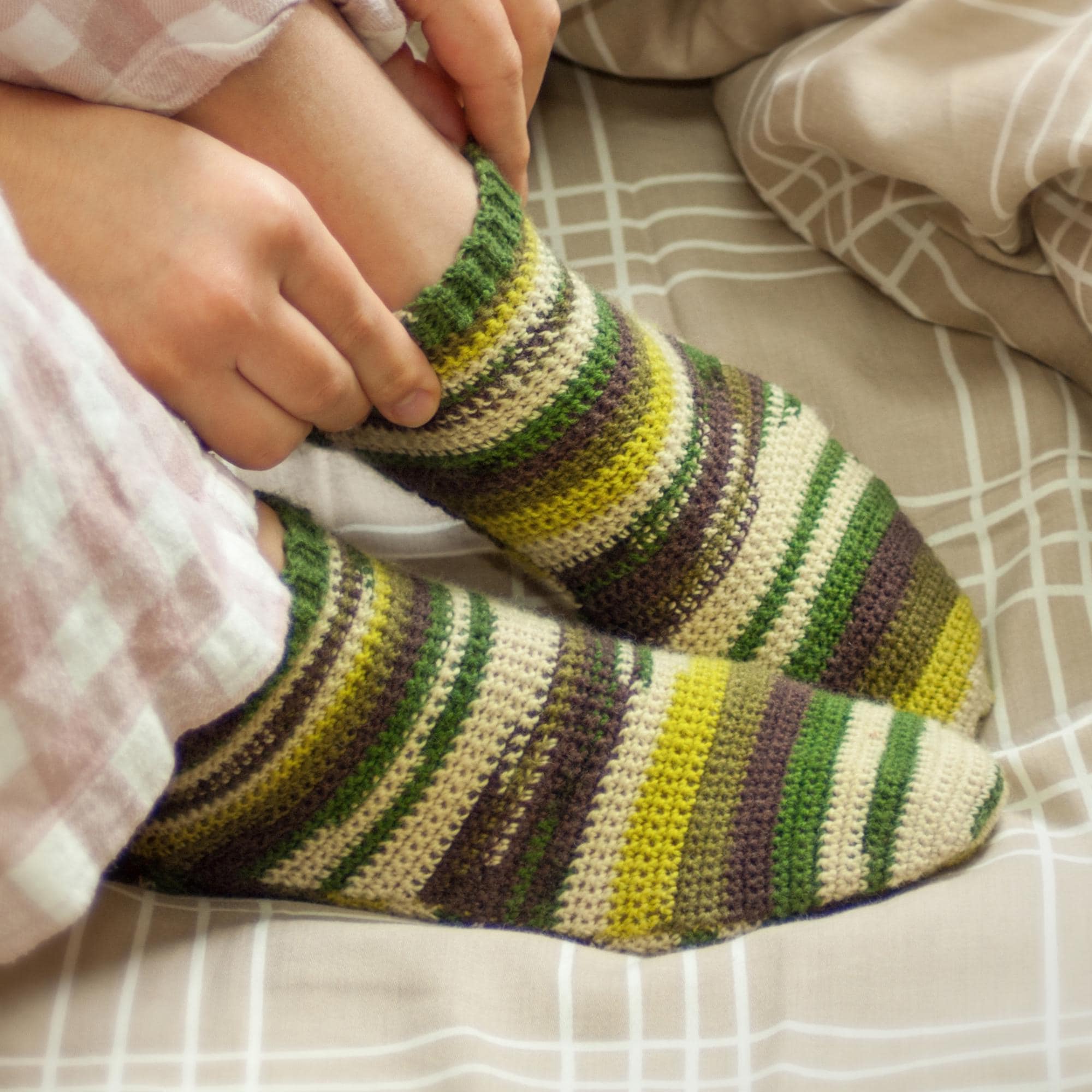 Crochet SOCKS, Winter Socks, Crochet Wool Socks, Easy Socks Pattern, English PDF Pattern, Cozy Crochet Pattern