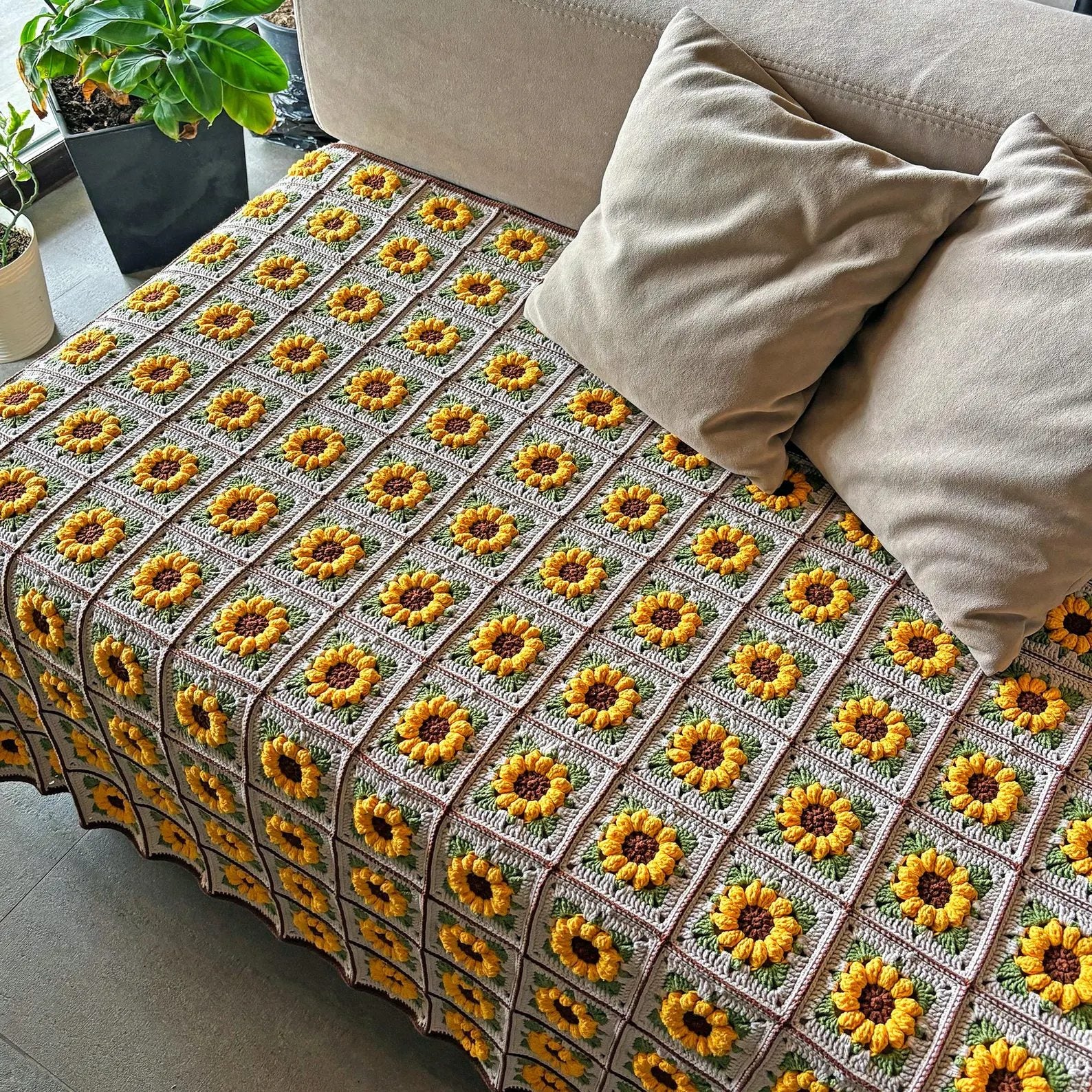 Crochet Sunflower Granny Square Blanket KIT (skill level Intermediate)
